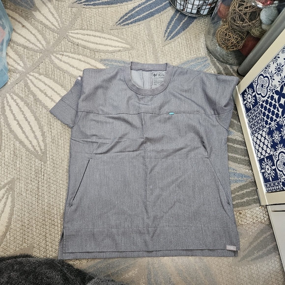 Figs Gray Set - Picture 2 of 5